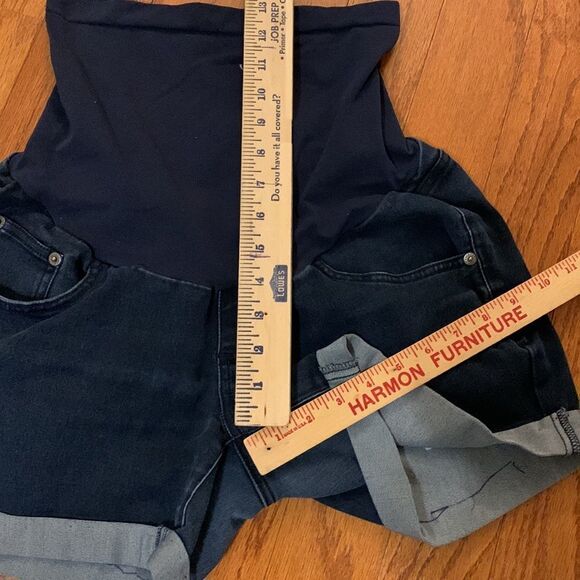 American star Size MEDIUM Maternity denim shorts - Picture 4 of 8